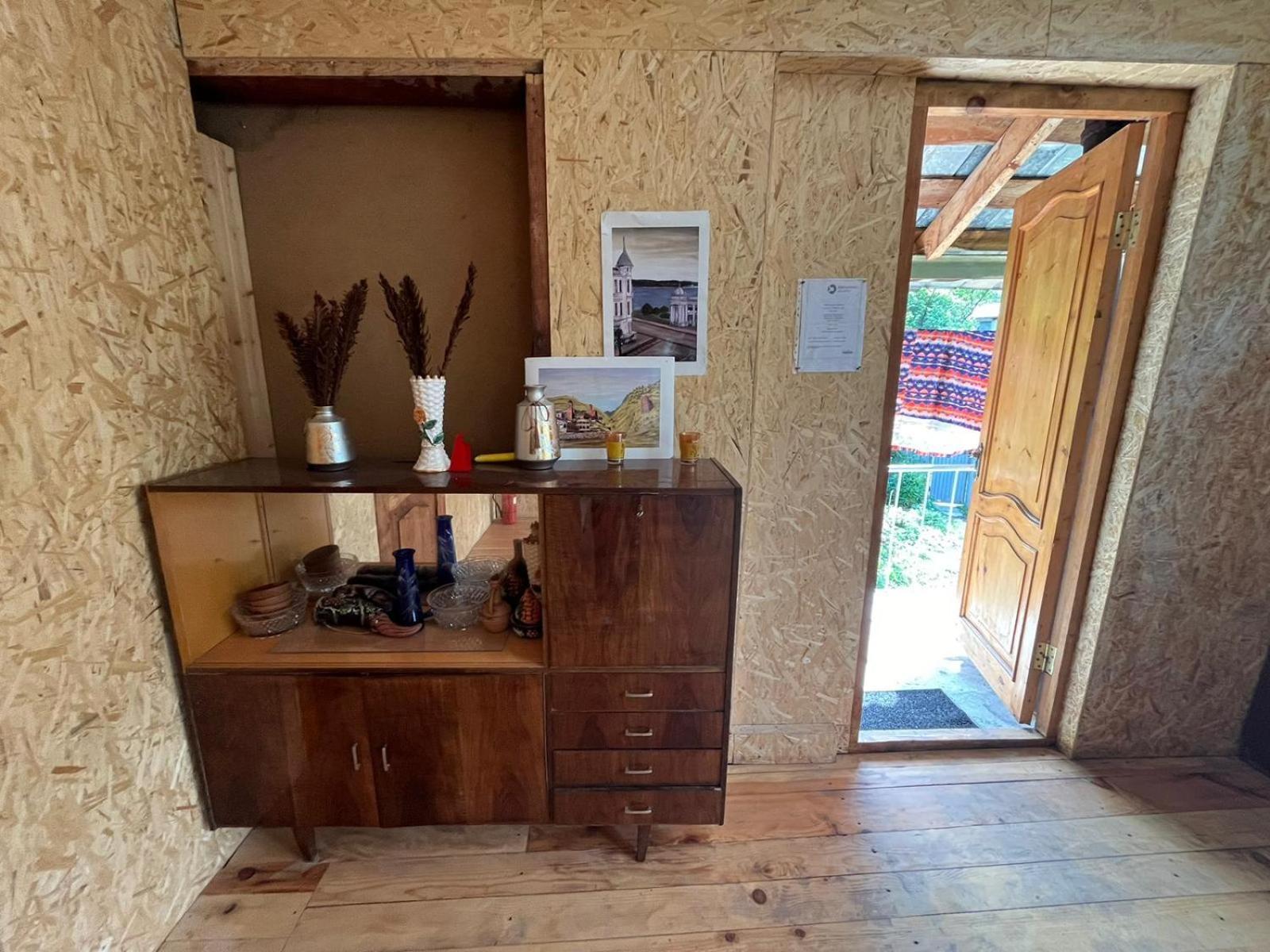 Tsknari Oda Oni Exterior foto